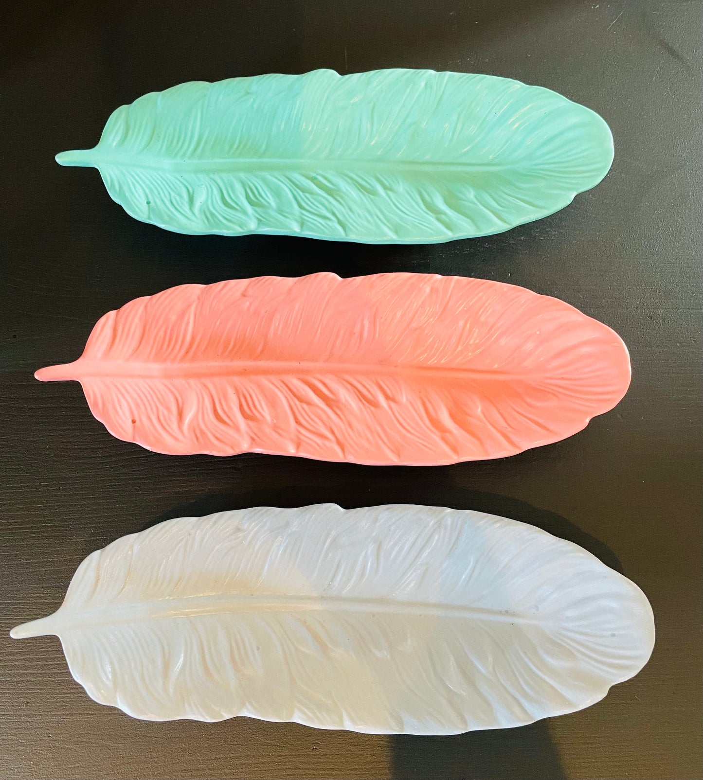 Feather Tray