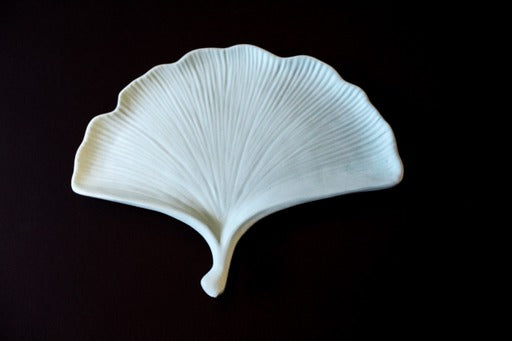 Ginkgo Leaf Tray